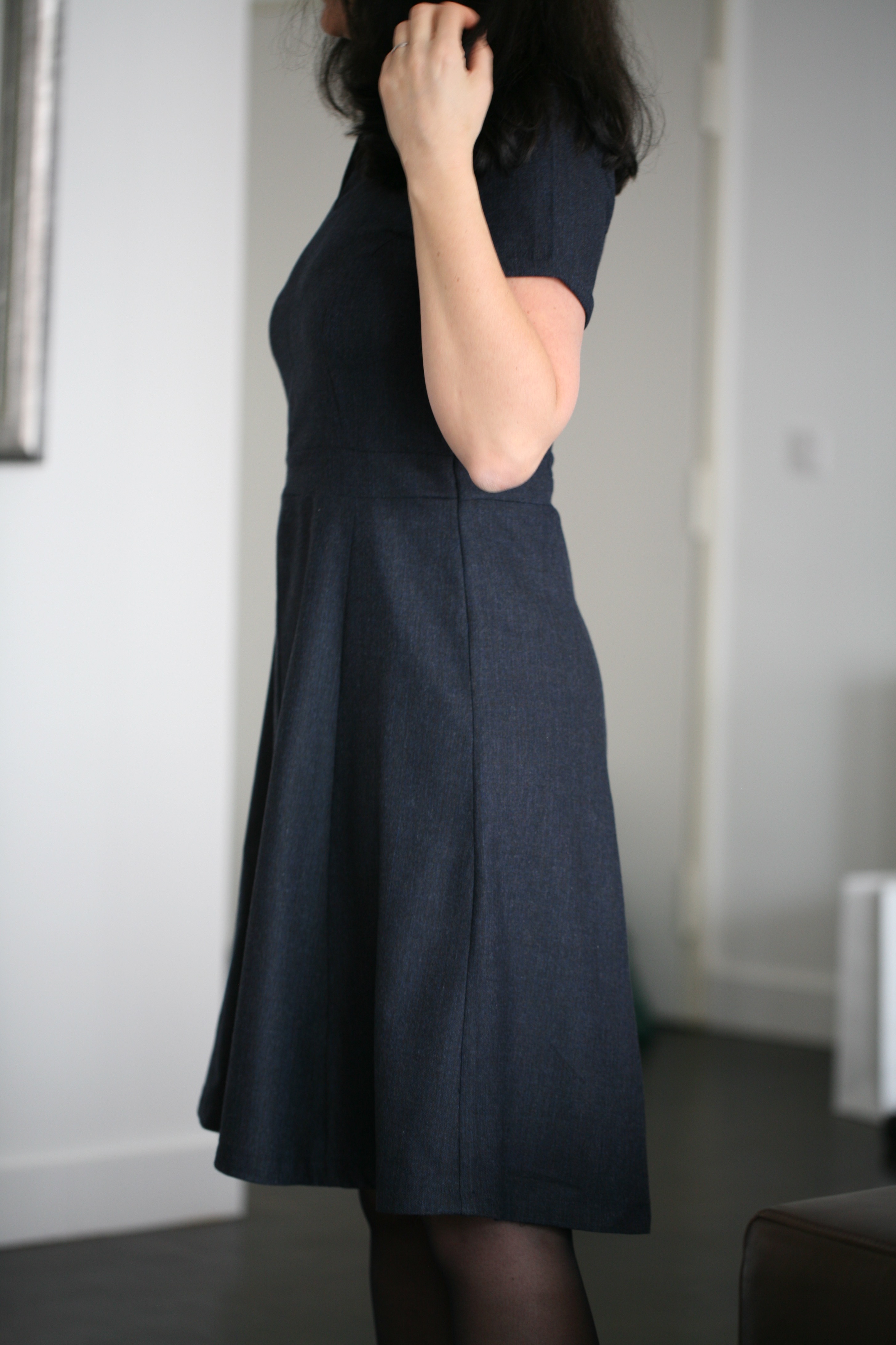 Robe Courte Rose Charles Victor – Taille M – Coupe Hemingway, Neuve